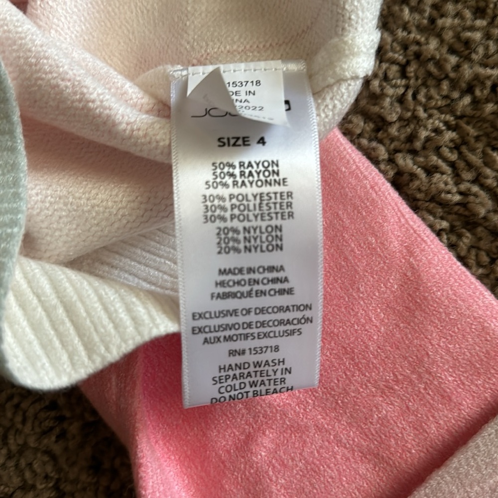 NWT ~ JOE’S GRADIENT PINK V-NECK LONG-SLEEVED BUTTON SWEATER - Picture 3 of 7